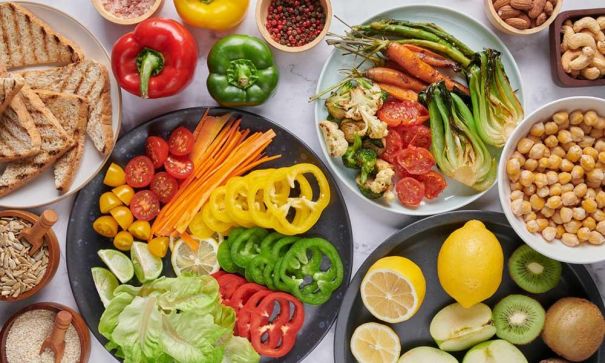 Choosing a vegetarian diet to stay healthy and lose weight - 2