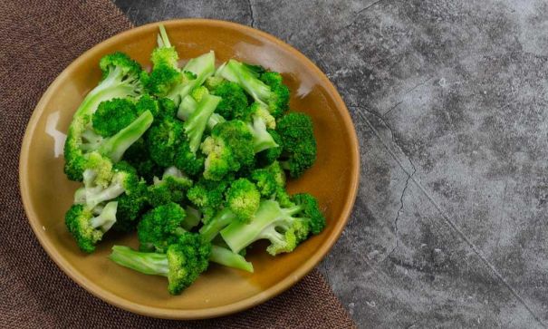 Garlic Butter Broccoli - 2