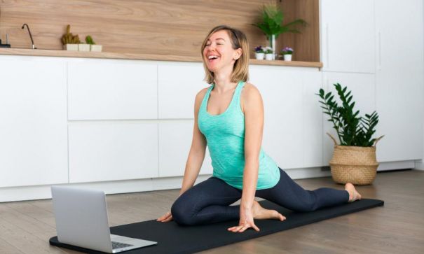 How To Work With An Online Yoga Expert? - 2