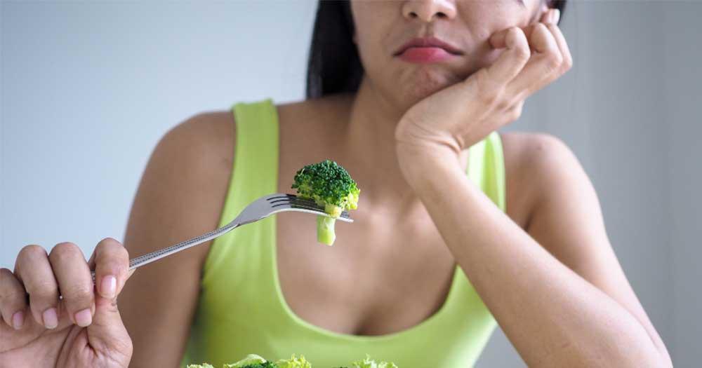 Disadvantages of eating salad