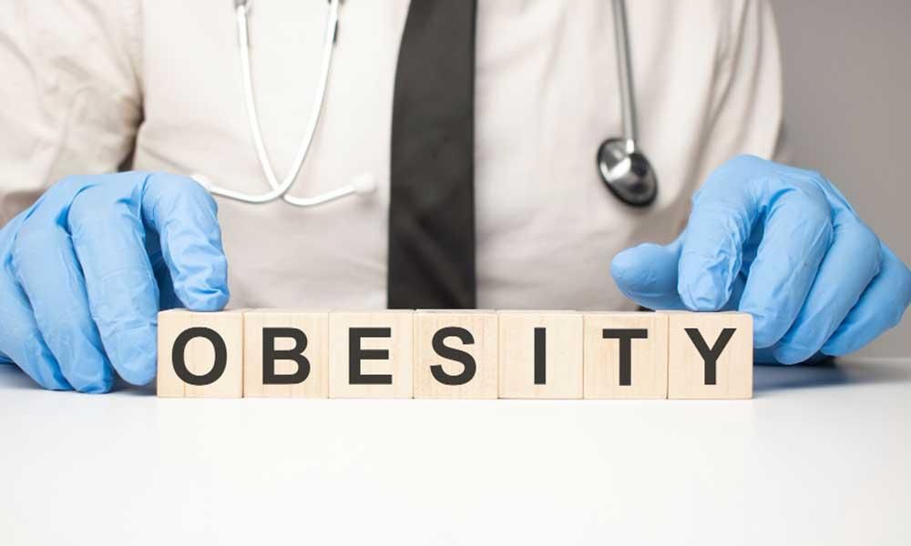 a bariatric surgeon offering advice on weight management
