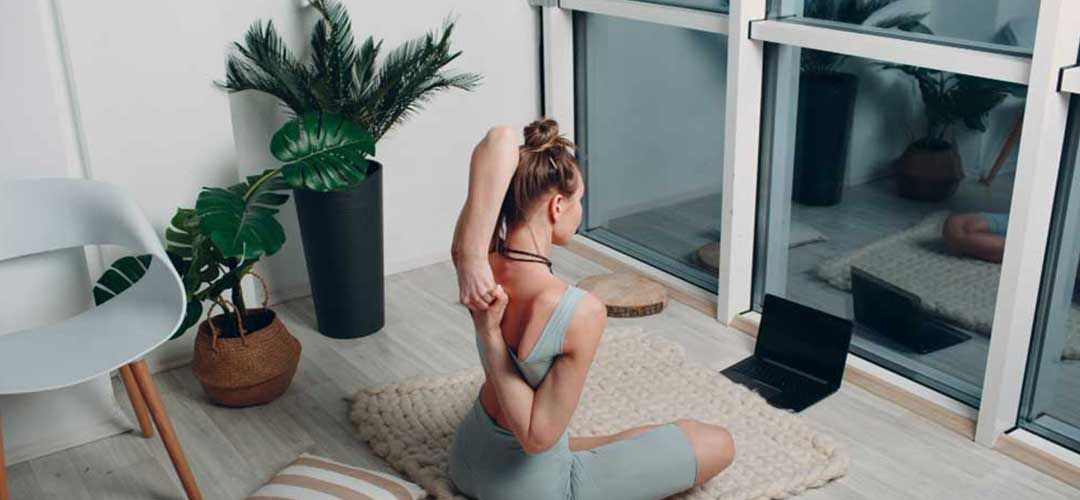 Let an Online Expert Show You How to Do Yoga the RIGHT way!