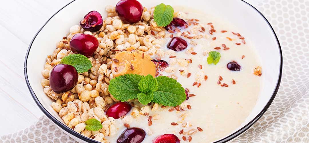 Pre-workout: Plain low-fat Greek yogurt with whole-grain cereal.
